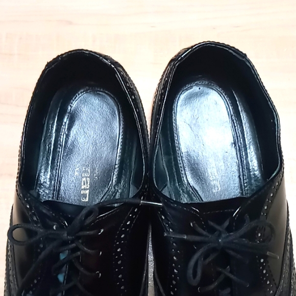 Vintage Jarman Wing Tips - Picture 8 of 9